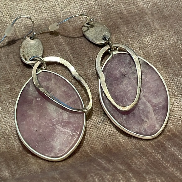 Silver Amethyst Dangle Earrings - Picture 5 of 5